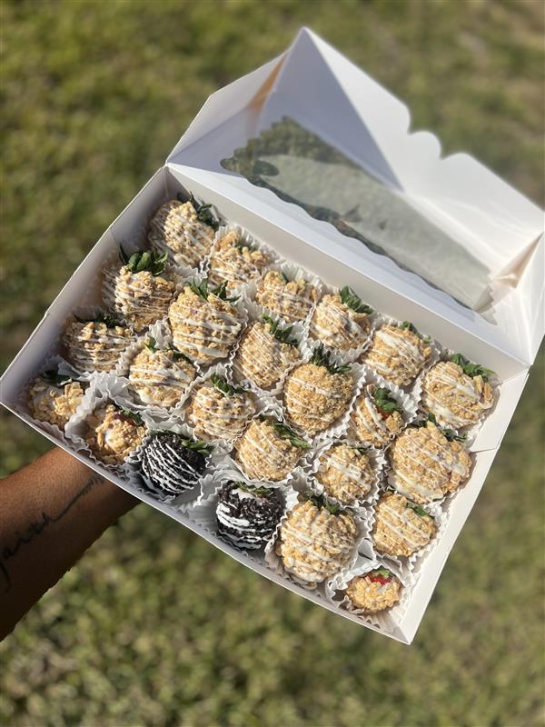 Clever Candy Party Box